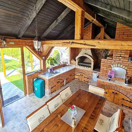 Boutique Vila كريستيان المظهر الخارجي الصورة