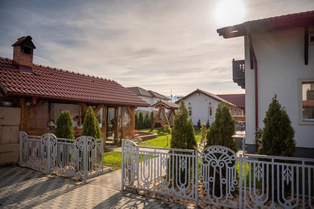 Boutique Vila كريستيان المظهر الخارجي الصورة
