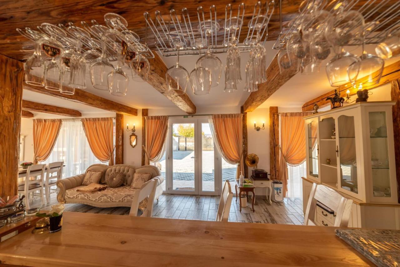 Boutique Vila كريستيان المظهر الخارجي الصورة